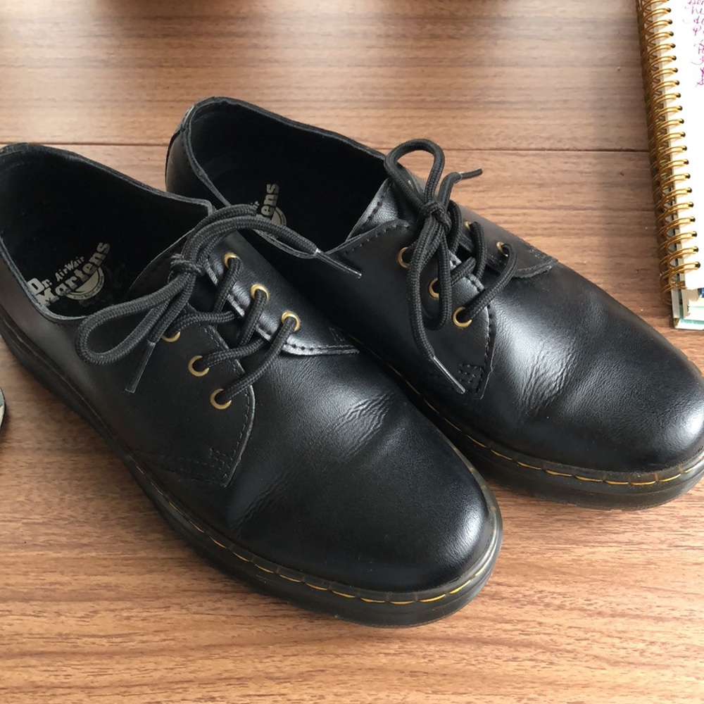 Dr. Martens Zavala Lo Oxfords NWOT